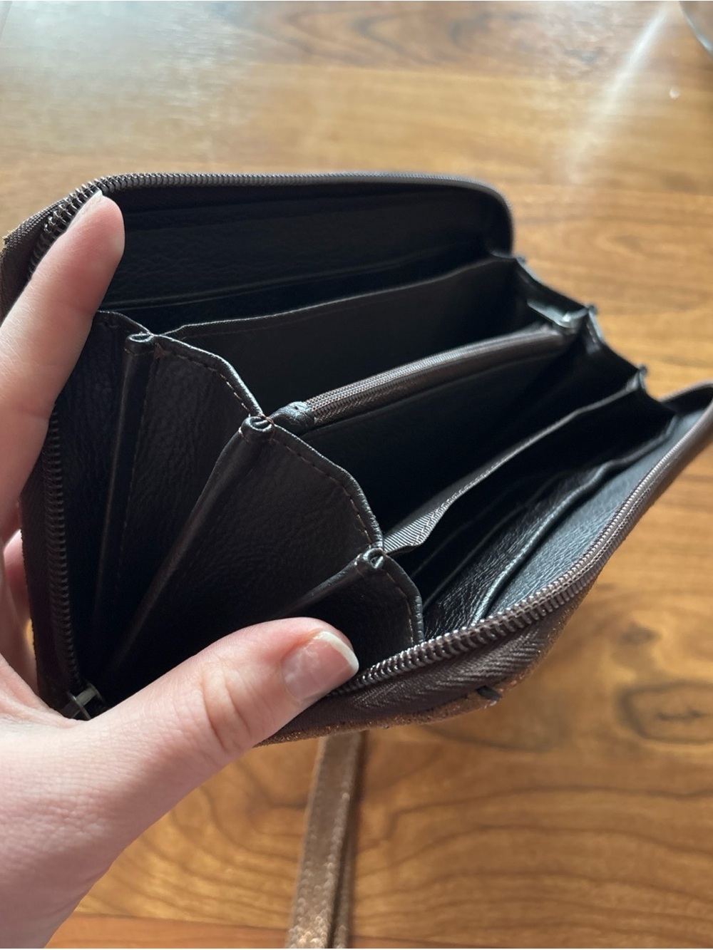 Ariat Cactus Wallet - Picture 7 of 9